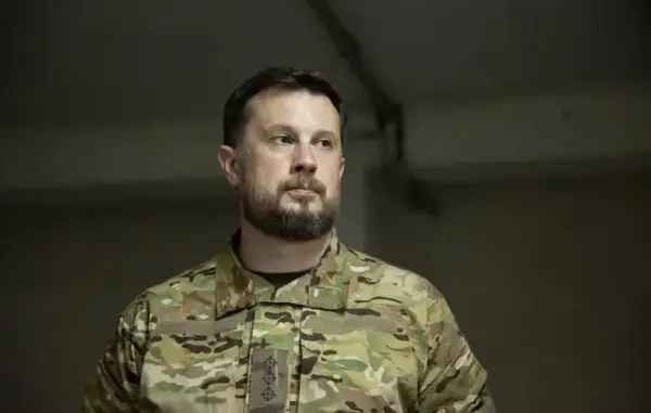 Бутусов: Командир-«месія» не потрібен, Донбас виграє розрахунок
