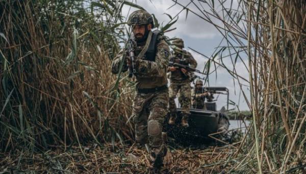 Від початку доби на фронті ворог атакував 59 разів, найактивніше – на Покровському та Слов’янському напрямках.