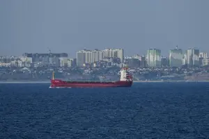 Блокування портів агресором уже призвело до зупинки підприємств