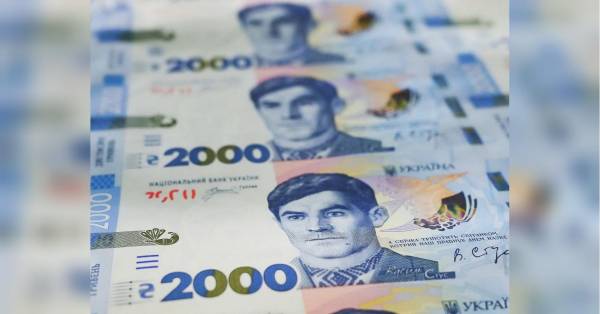 НБУ запровадить в обіг банкноту в 2000 гривень із зображенням Василя Стуса