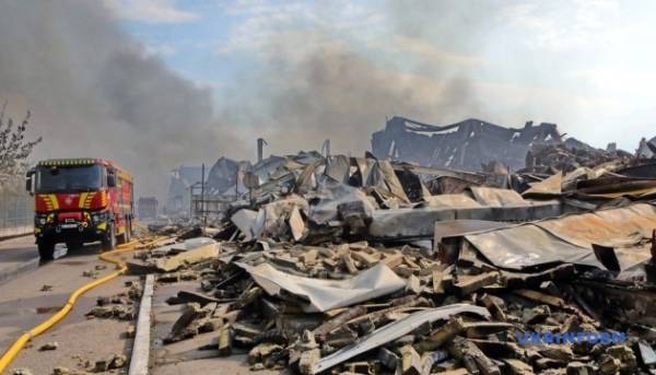 Під удар російських військ потрапив резервний склад українського видавництва. Знищено 100 тисяч примірників книг.