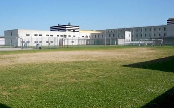 Естонія орендує в’язницю у Швеції