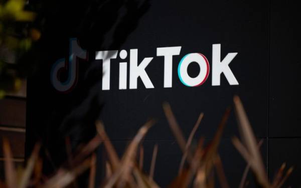 Білий дім зняв заборону TikTok з урядових пристроїв