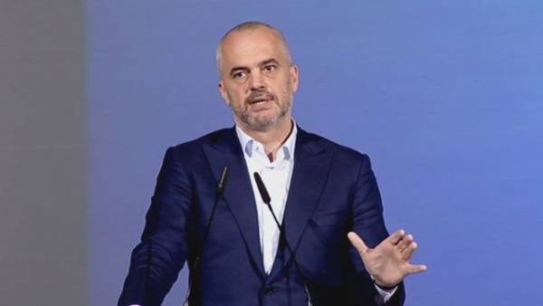 Албанія збереже підтримку України, попри розбіжності щодо Косова