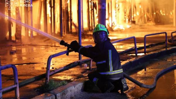 Україна відбила понад 100 російських дронів та ракет: збито 88 цілей