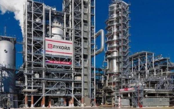 НПЗ “Нижегороднефтеоргсинтез” зупинив роботу через атаку