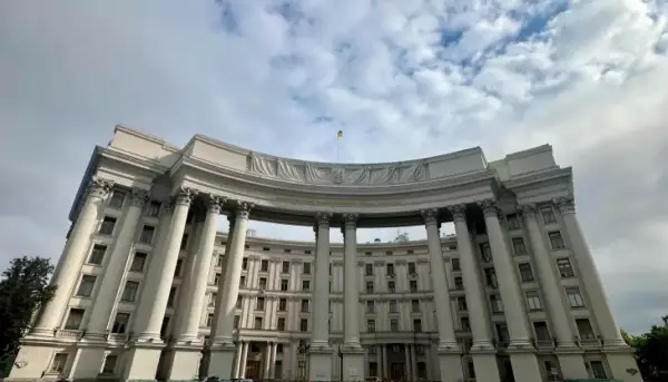 Мінкульт і МЗС розкритикували участь фільму &laquo;Дау&raquo; у Венеційському кінофестивалі
