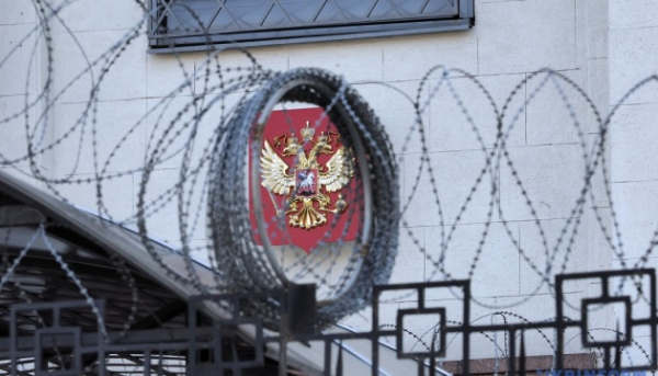 Україна наклала обмеження на 23 організації та 20 громадян, причетних до військово-промислового комплексу Росії.