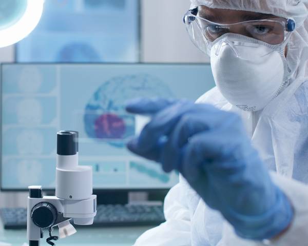 Клінічні випробування в Україні: зростання кількості на 28,5% за пів року
