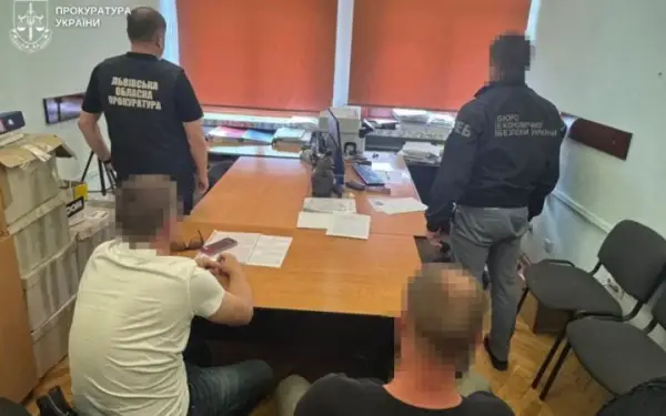 Львів’янин відповідатиме за контрабанду техніки Apple на 35 мільйонів гривень