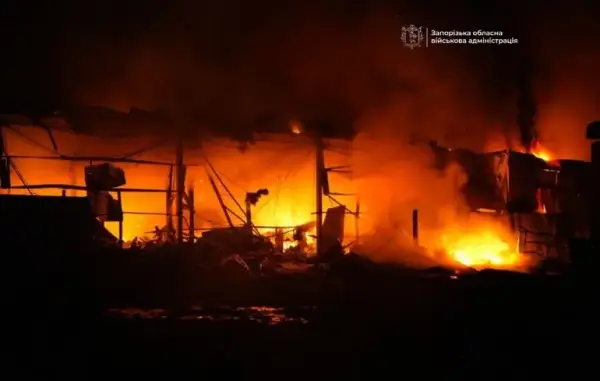 Росіяни вбили двох людей на Запоріжжі ударами дронів та КАБів