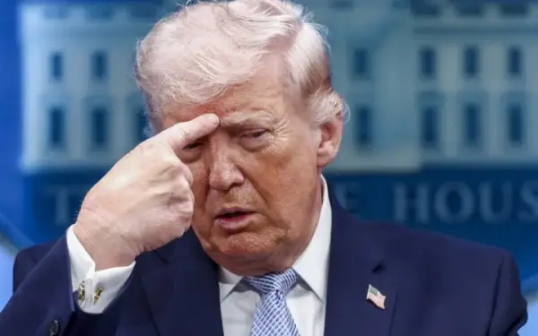 Суд скасував імміграційну заборону Трампа для 75 країн