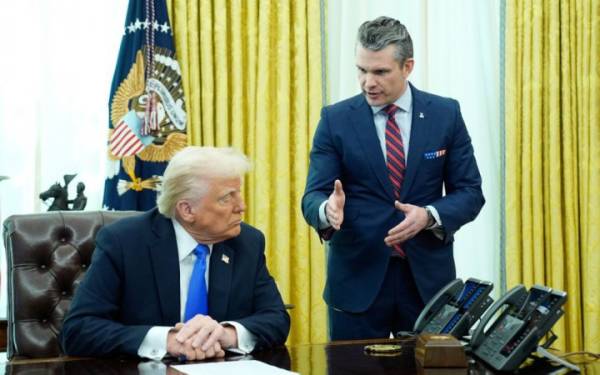 Трамп звинуватив ЗМІ в брехні щодо конфлікту з міністром оборони Геґсетом