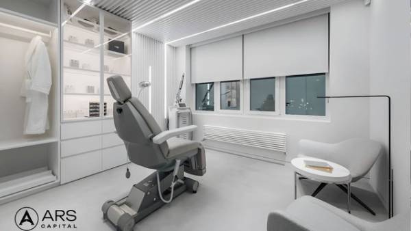 ARS Capital Кріппи викупила 100% Age Management System