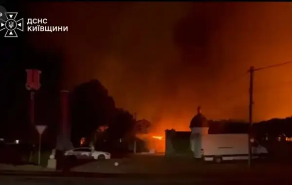 Зеленський: боєприпаси не мають зберігатися біля житлових будинків
