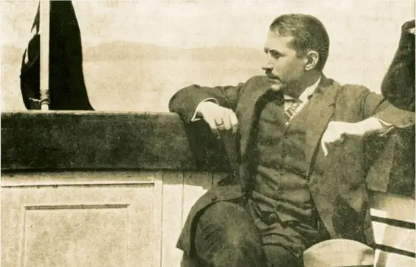 Євген Коновалець під час прогулянки Женевським озером. Фото 1930-х років