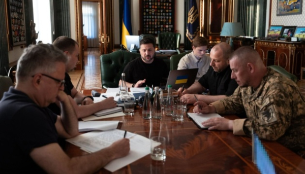 Президент України та президент ОАЕ обговорили безпеку морських шляхів.