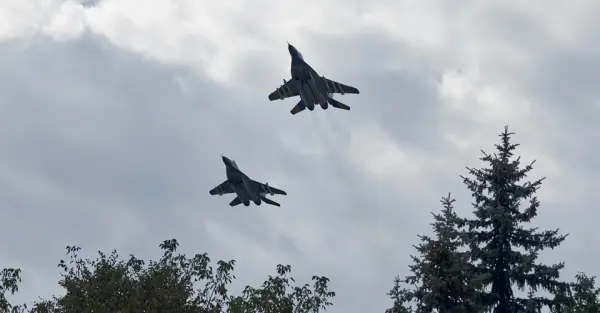 винищувач F-16