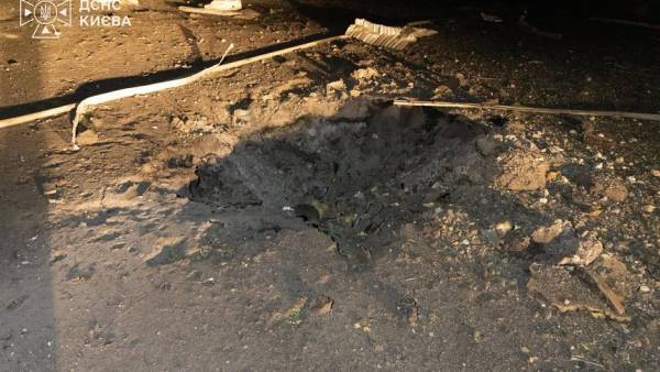 Повітряні сили відбили 15 російських дронів, але збили лише частину балістичних та зенітних ракет