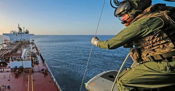 Британія визнала законність арешту танкера російського тіньового флоту