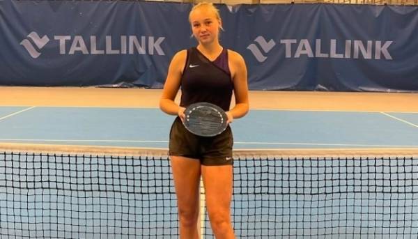 Сушкова тріумфує на старті юніорського US Open 2026