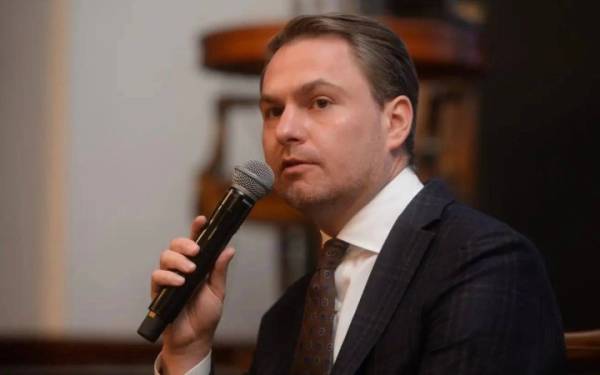 Кравченко заперечив зв’язок із незаконними кол-центрами та їх легалізацією