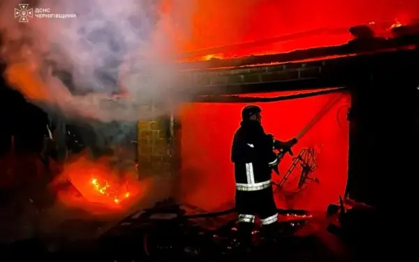 Росіяни атакували FPV-дроном мотоцикліста на Чернігівщині