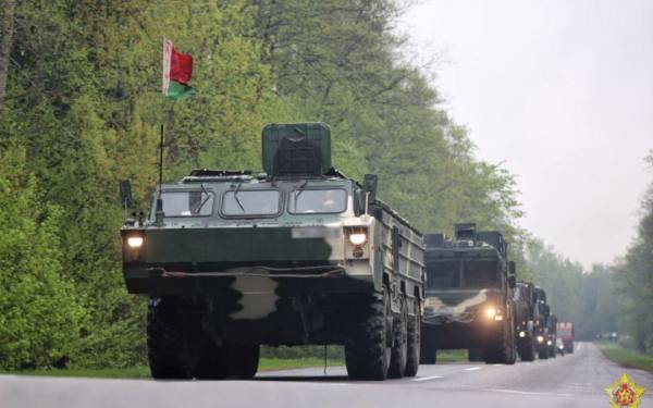 Білорусь скликає військові навчання біля кордонів Польщі та Литви