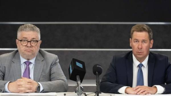 Адвокати Порошенка заявили про тиск на суддів у справі про санкції