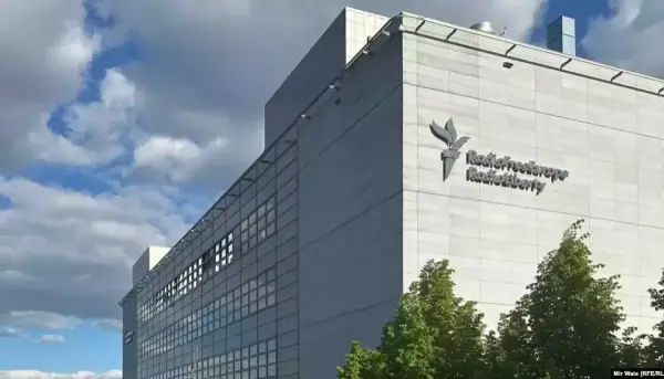 «Радіо Свобода» відмовилося від коментарів щодо звільнення Ромалійської і її заяв про політику «Настоящего времени»