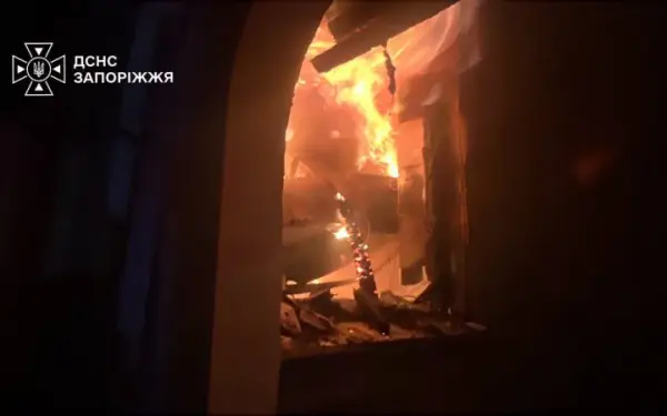 У Запоріжжі через російську атаку БпЛА горіло кафе