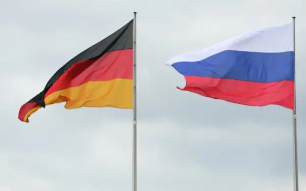 Німеччина закриває російське консульство в Бонні