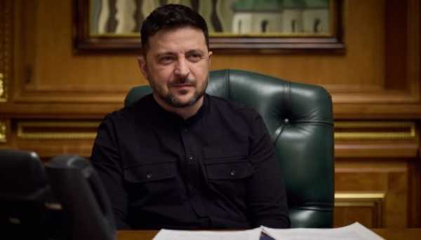 Зеленський: Авіакомпанії масово відмовляються від польотів до РФ