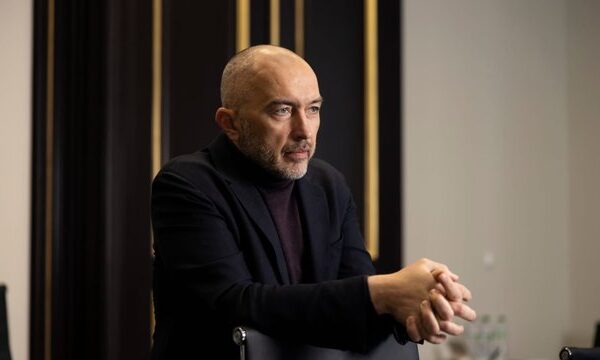 Глава НБУ заперечив тиск на Сенс Банк і вимагає скликати ТСК