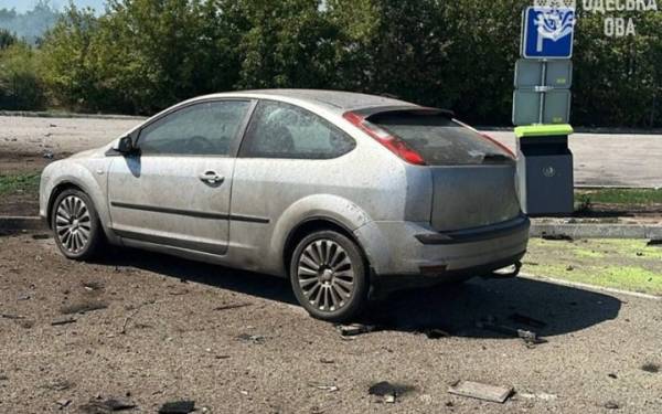 Росіяни обстріляли АЗС та авто на Одещині