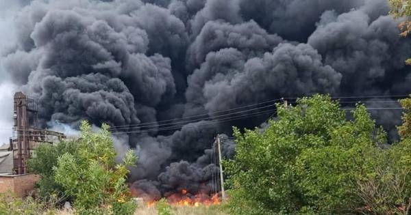 Російські дрони спалили зернові склади на Харківщині