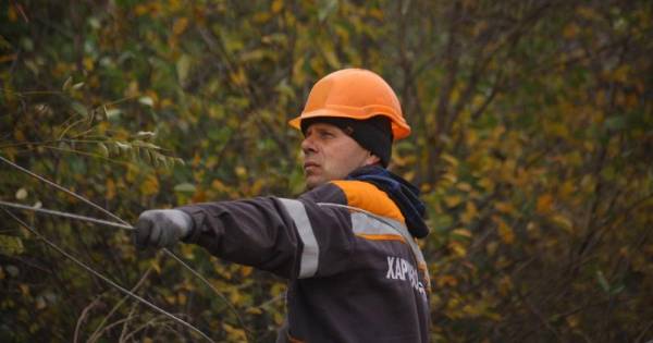 Понад 200 тисяч мешканців Харківщини залишились без світла через негоду