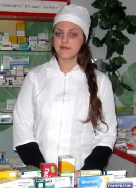 Зміна професії: чому українка обрала шлях фармацевта
