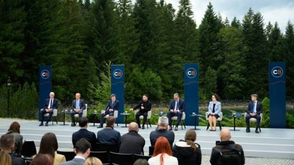 Завдання нової ініціативи – С8 «Карпатська вісімка» – Зеленський