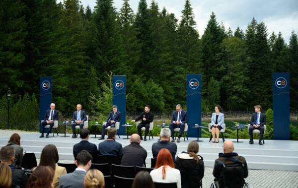 Зеленський оголосив про старт ініціативи «Карпатська вісімка»