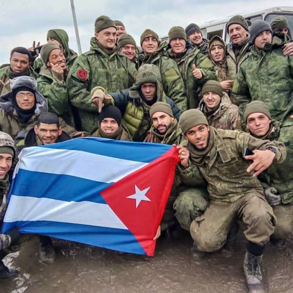 Один з кубинців, які воюють на стороні окупантів, надіслав цю фотографію своїй родині, перебуваючи в лавах армії РФ в Україні. 