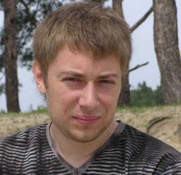 Батько Валентина Вигівського: інформаційна тиша не спрацювала, час говорити гучно